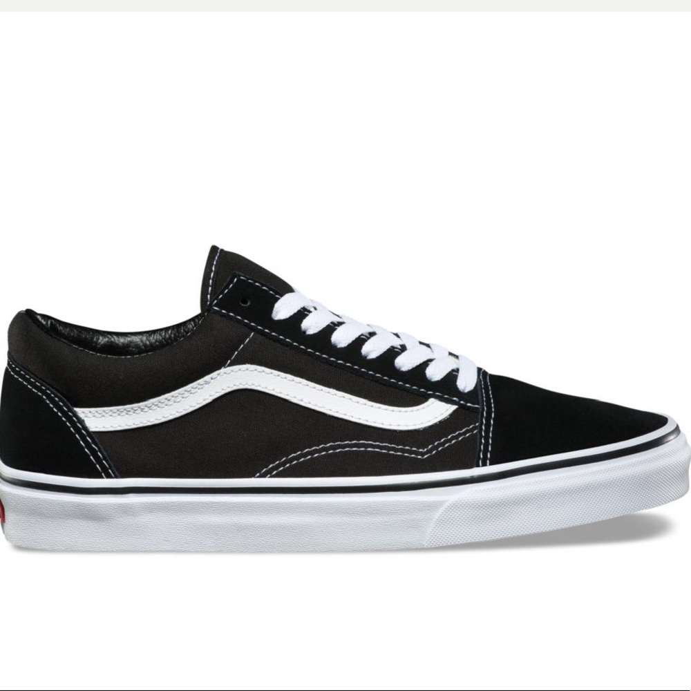 Vans Old Skool Black Sneakers Yth sz 4 Women’s 5.5